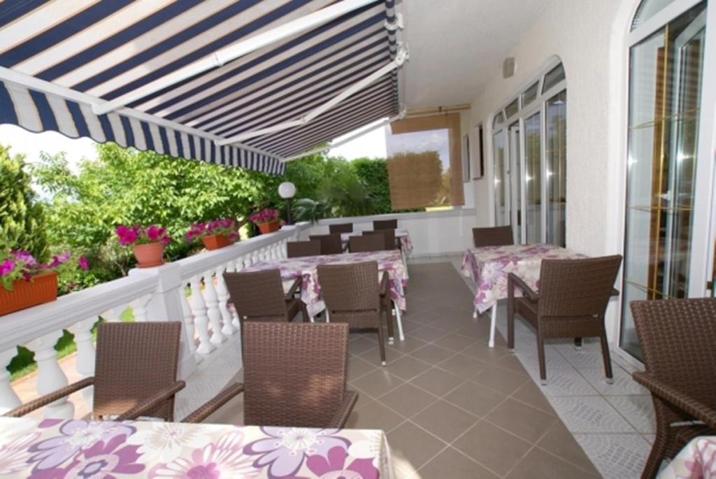 מאלינסקה Guest House Katarina מראה חיצוני תמונה